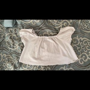 white short sleeve textured crop top. size S